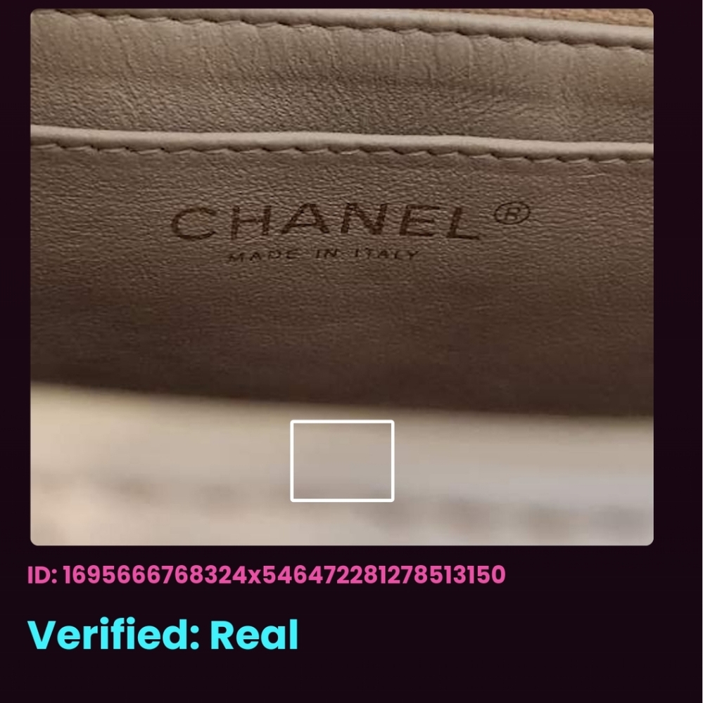 Chanel - Picture 12 of 12